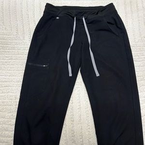Figs jogger scrubs